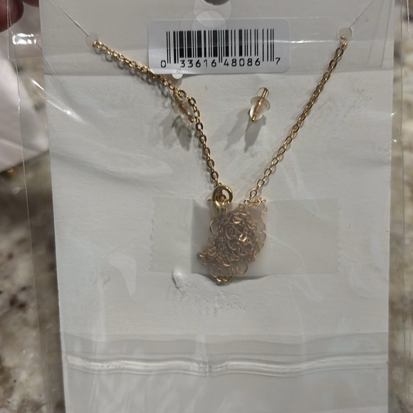 NWT - HOPE FLOWER NECKLACE EARRING SET - Picture 4 of 4